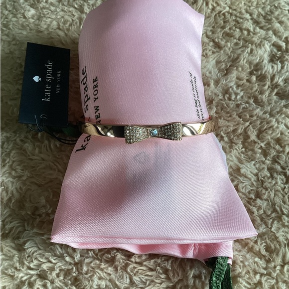 KATE SPADE BANGLE BRACELET. ROSE GOLD W/PAVE CZ STONES - Picture 2 of 5